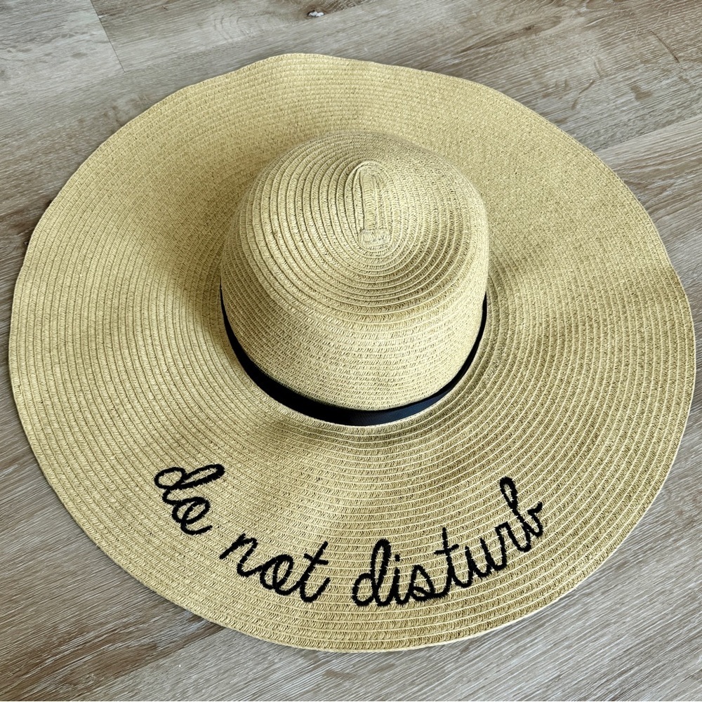BN, Chic Do Not Disturb, floppy beach Hat. Hand sewn. 100% straw. Black ribbon.